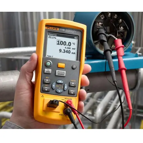 FLUKE 714B Thermocouple Calibrator - Image 3